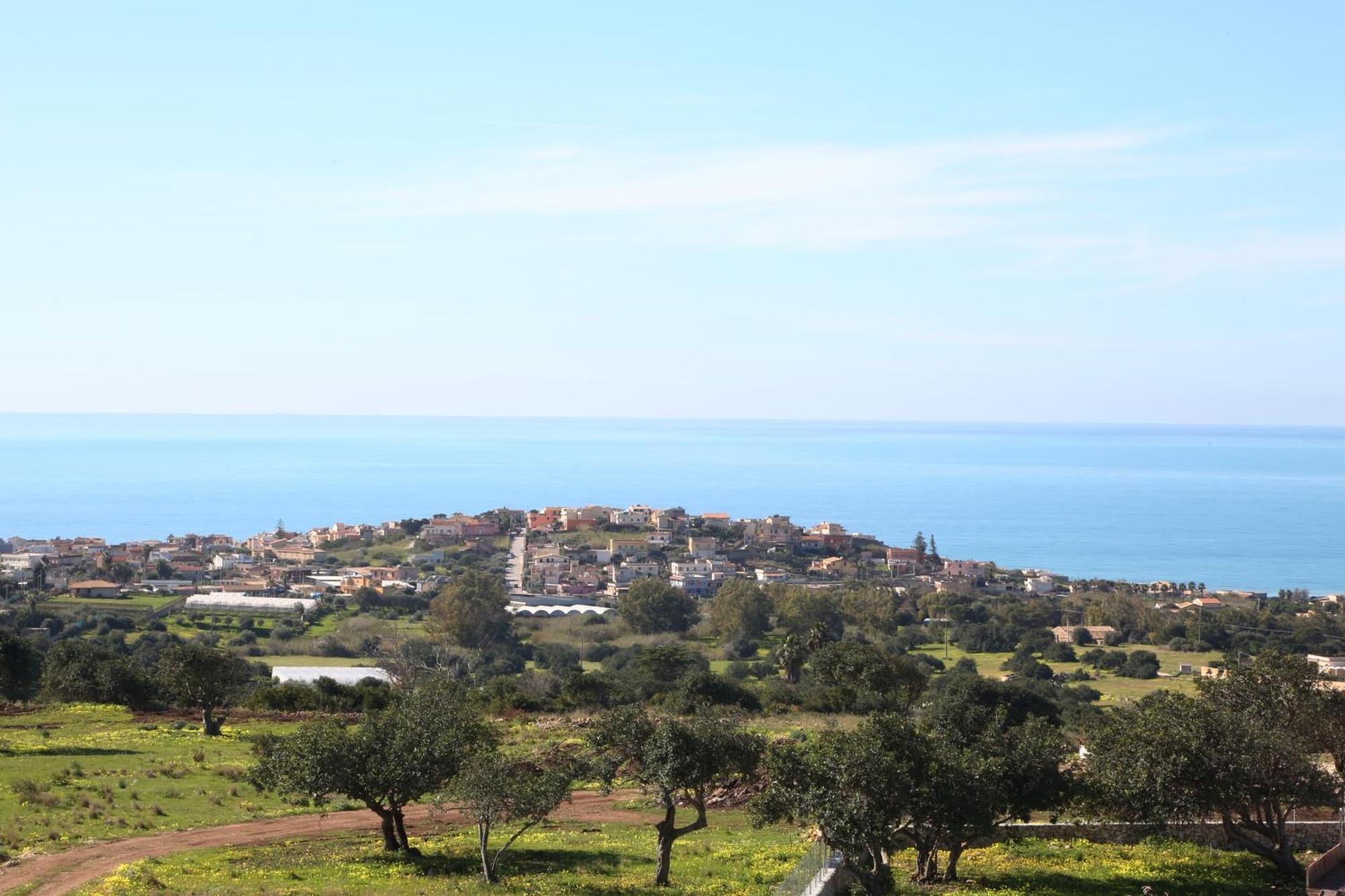 Surra Mediterranean Apartments Scicli Eksteriør bilde
